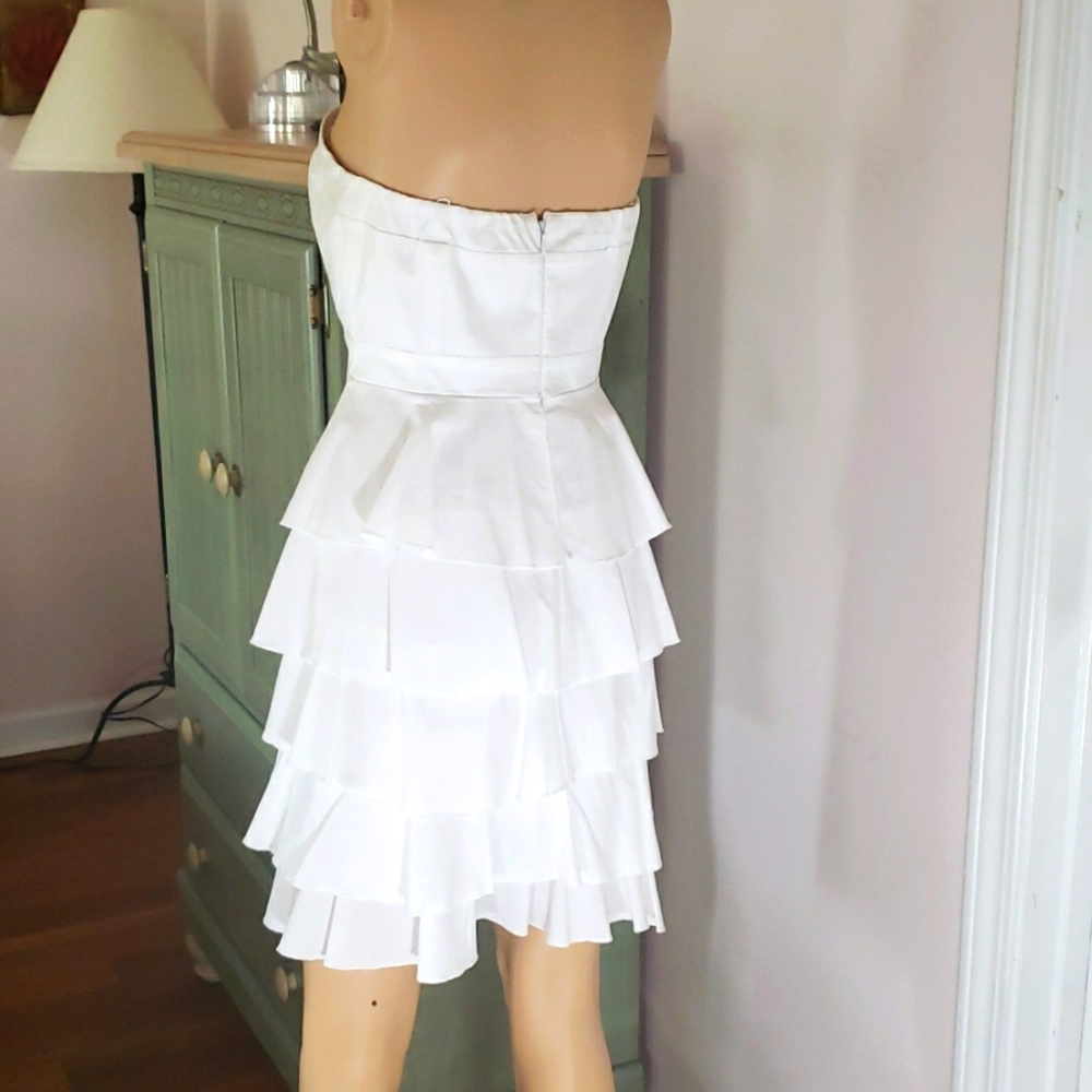 NEW YORK COMP. White strapless tier dress sz 6 - Picture 3 of 5